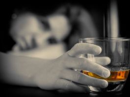 mujeres con adicción al alcohol